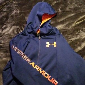 Underarmour sweatshirt